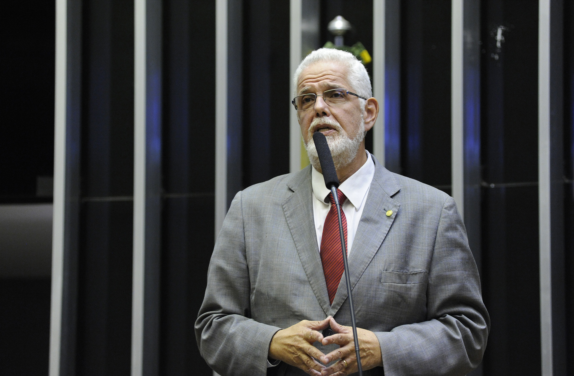 Sessão extraordinária para discussão de diversos projetos. Dep. Jorge Solla ( PT - BA)