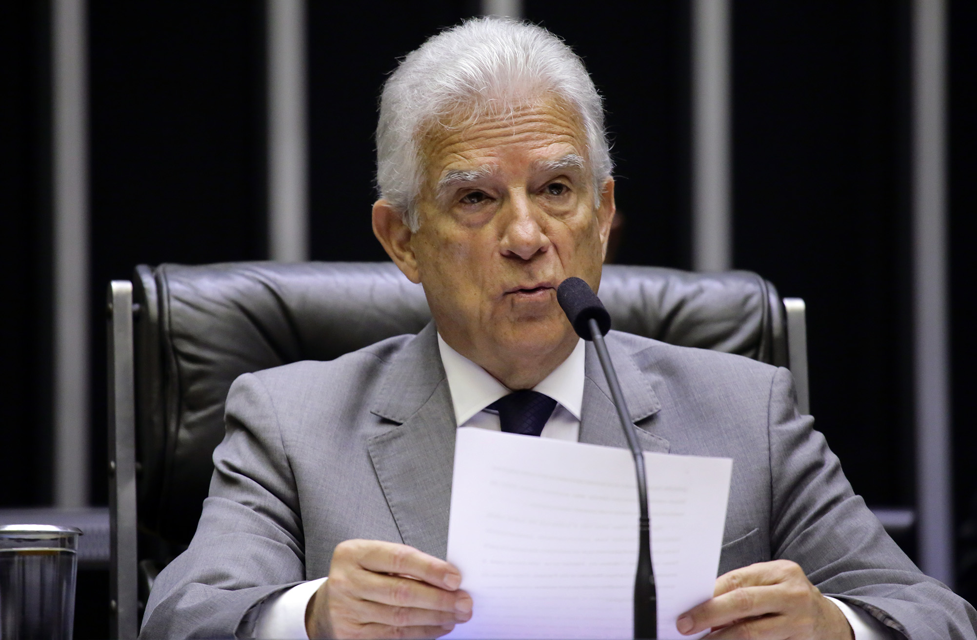 Homenagem aos cinquenta anos do Jornal Tribuna do Interior, de Campo Mourão, Paraná. Dep. Rubens Bueno( PPS - PR)