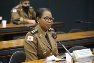 Audiência Pública - Protocolo adotado pela PM na Prevenção da violência doméstica. Tenente Coronel PM e Comandante da 1ª Companhia de Prevenção à Violência Doméstica contra as mulheres (PVD), da Polícia Militar de Minas Gerais (PMMG), Cleide Barcelos dos Reis Rodrigues