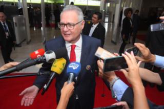 Chegada de autoridades ao Congresso Nacional para a posse do presidente eleito, Luiz Inácio Lula da Silva. Sen. Renan Calheiros (MDB-AL)