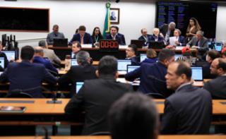 Tomada de Depoimento.