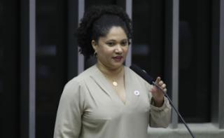 Homenagem à Campanha Internacional do Outubro Rosa. Coordenadora-Geral de Prevenção às Condições Crônicas na Atenção Primária à Saúde, da Secretaria de Atenção Primária à Saúde – Ministério da Saúde, Gilmara Lúcia dos Santos