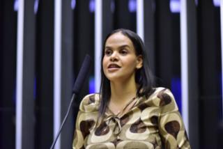 Homenagem ao Dia Nacional do Conselheiro Tutelar. Conselheira Tutelar, Raiza Lopes.