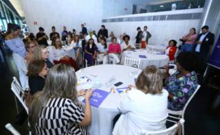Março Mulher - Encontro com a Ministra da Mulher, Cida Gonçalves.