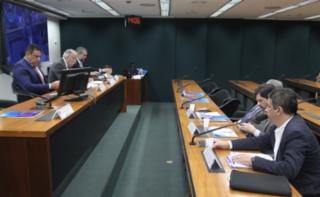 Audiência Pública - Alterações Legislativas para Reindustrialização Brasileira no Setor Químico. Dep. Da Vitoria (PP - ES); Dep. Dr. Luiz Ovando (PP - MS)