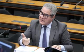 Audiência Pública - Alterações Legislativas para Reindustrialização Brasileira no Setor Químico. Diretor Presidente - Associação Brasileira das Indústrias de Produtos de Limpeza (ABIPLA), Paulo Carvalho Engler Pinto Jr