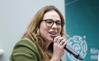 Fórum Brasileiro de Microempreendedorismo em Brasília - Aliança Empreendedora. Assessora e Coordenadora do Comitê Elas Empreendem, Larissa Alfino