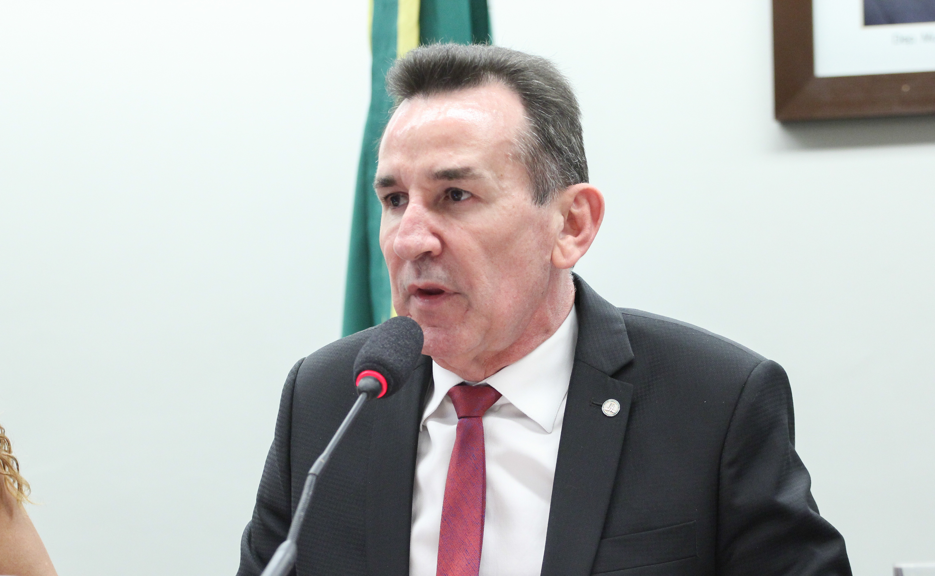 Comissão aprova projeto para regularizar débitos de contribuinte com a União Comissão aprova projeto para regularizar débitos de contribuinte com a União