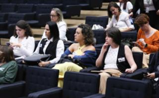 Simpósio - Diálogos entre o Observatório Nacional de Mulheres na Política e o projeto De Olho nas Urnas.