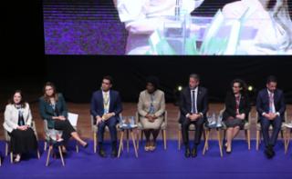 1ª Reunião de Mulheres Parlamentares.