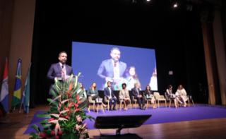 1ª Reunião de Mulheres Parlamentares. Governador de Alagoa, Paulo Dantas