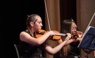 1ª Reunião de Mulheres Parlamentares.