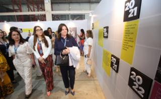 Abertura da Exposição “Mulheres no Poder” - Opening of the Exhibition “Women in Power” - Apertura de la Exposición “Mujeres en el Poder”.  Dep. Rosângela Reis (PL/MG) e Dep. Carmen Zanotto
	(CIDADANIA/SC)