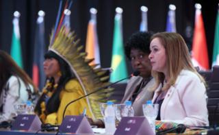 Painel Brasil: avanços legislativos e de políticas públicas para as mulheres. Dep. Socorro Neri (PP - AC)