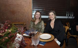 Jantar oficial - Official dinner - Cena oficial. Dep. Socorro Neri (PP - AC) e Dep. Professora Luciene Cavalcante (PSOL - RJ)
