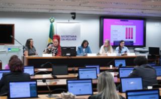 Apresentação da Guia Acessível para candidaturas das mulheres.
