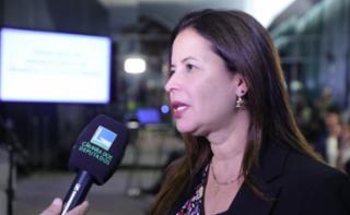 Assinatura do protocolo para combate à violência política contra mulheres. Promotora de Justiça e membra auxiliar do Conselho Nacional do Ministério Público, Bianca Stella