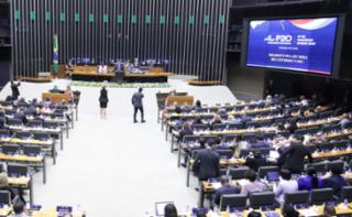 Sessão de encerramento - Closing session - Clausura.