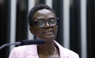 Sessão de encerramento - Closing session - Clausura. Inter-Parlamentary Union Speaker, Mrs Tulia Ackson.