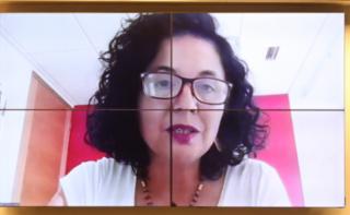 Experiências internacionais no enfrentamento à violência escolar. Professora adjunta de psicologia - Pontifícia Universidade Católica de Valparaíso, Chile, Verónica López