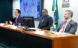 Impactos da Inteligência Artificial na Economia. Pesquisador - Instituto de Pesquisa Econômica Aplicada (IPEA), Luis Claudio Kubota; Dep. Helio Lopes (PL - RJ) e Secretário Executivo do CEDES e Diretor da Consultoria Legislativa, Aurélio Guimarães Palos