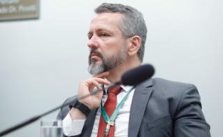 Impactos da Inteligência Artificial na Economia. Secretário Executivo do CEDES e Diretor da Consultoria Legislativa, Aurélio Guimarães Palos