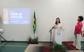 Abertura da exposição Pequim+30 e a Igualdade de Gênero no Parlamento Brasileiro. Dep. Sâmia Bomfim (PSOL - SP) e ONU mulheres, Ana Carolina Querino