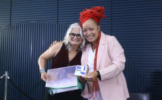 Premiação do Concurso Audiovisual pelo Fim da Violência contra a Mulher. Participante, Lisiane Cohen e Dep. Daiana Santos (PCDOB-RS)