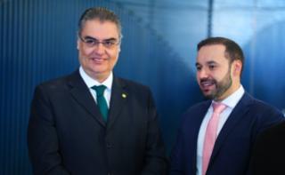 Lançamento da programação comemorativa dos 200 anos da Câmara. Dep. Lafayette de Andrada (REPUBLICANOS - MG). Diretor-Geral da Câmara dos Deputados, Guilherme Barbosa Brandão.