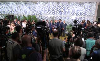 Coletiva de imprensa.