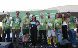 3ª Corrida Vertical.  Sindilegis, André Galvão. Presidente Sindilegis, Alison Souza. Dep. Carlos Veras (PT - PE). Servidora, Luciana Arder. Dep. Rodrigo Rollemberg (PSB-DF).  Diretor-geral da Câmara dos Deputados, Guilherme Barbosa Brandão. Diretora Social e Esportiva Sindilegis, Mônica Ramos. Diretora-Geral Adjunta, Amanda Maria Ramalho de Carvalho. Secretário-geral do Sindilegis, Paulo Cézar Alves.