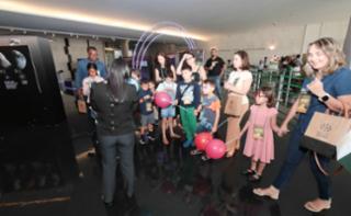 Visita guiada para crianças.