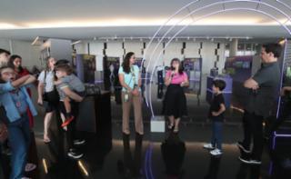 Visita guiada à Exposição “No meio do caminho tinha um meteorito”, Salão Negro.