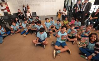 Contação de história baseada no livro “Uiraçu - Em busca das lendas perdidas”, Salão Negro.
