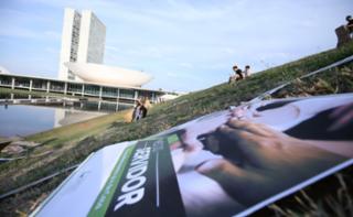 Escorrega no Gramado - Gramado do Congresso.