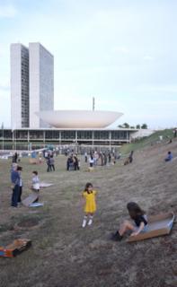 Escorrega no Gramado - Gramado do Congresso.