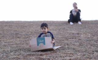 Escorrega no Gramado - Gramado do Congresso. Participante, Lucas Aguiar