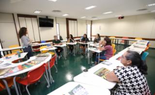 Oficina de Caixinhas.