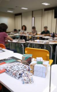 Oficina de Caixinhas.