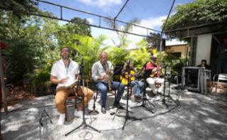 Viveiro aberto e Sarau.