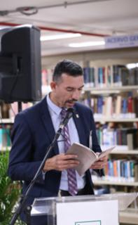 Sarau. Servidor do Departamento de polícia legislativa, Suprecílio Barros Neto.