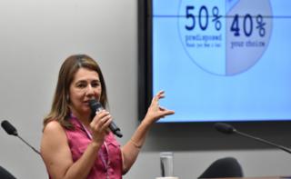 Oficina "Felicidade no Trabalho" - Estratégias eficazes para o fortalecimento de uma cultura de saúde e bem-estar no trabalho. DAS / COAPS - Coordenação de Auditoria , Perícia e Gestão da Saúde Laboral, Luciana Arder Santos Medeiros