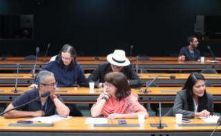 Oficina "Felicidade no Trabalho" - Estratégias eficazes para o fortalecimento de uma cultura de saúde e bem-estar no trabalho.