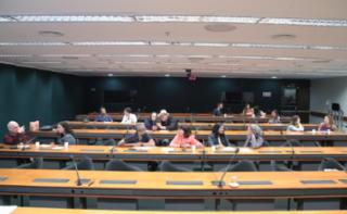 Oficina "Felicidade no Trabalho" - Estratégias eficazes para o fortalecimento de uma cultura de saúde e bem-estar no trabalho.