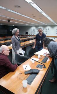 Oficina "Felicidade no Trabalho" - Estratégias eficazes para o fortalecimento de uma cultura de saúde e bem-estar no trabalho.