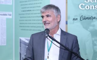 Abertura da Exposição Servidores Constituintes. Diretor do Centro de Documentação e Informação, Sergio Sampaio.