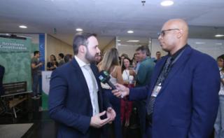 Abertura da Exposição Servidores Constituintes. Diretor-Geral da Câmara dos Deputados, Guilherme Barbosa Brandão.
