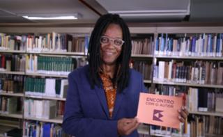 Bate-papo com o autor do livro “Toda Fúria”. Autor, Tom Farias.