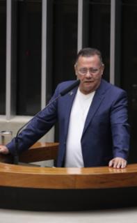 Homenagem aos 50 anos da Sociedade Esportiva do Gama. 	Diretor Técnico da Federação de Futebol do Distrito Federal, Márcio Coutinho.