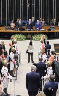 Entrega do Prêmio Mérito Legislativo. Dep. Elmar Nascimento (UNIÃO-BA). Presidente da Câmara dos Deputados, Hugo Motta (REPUBLICANOS - PB) e Dep. Lula da Fonte (PP - PE).